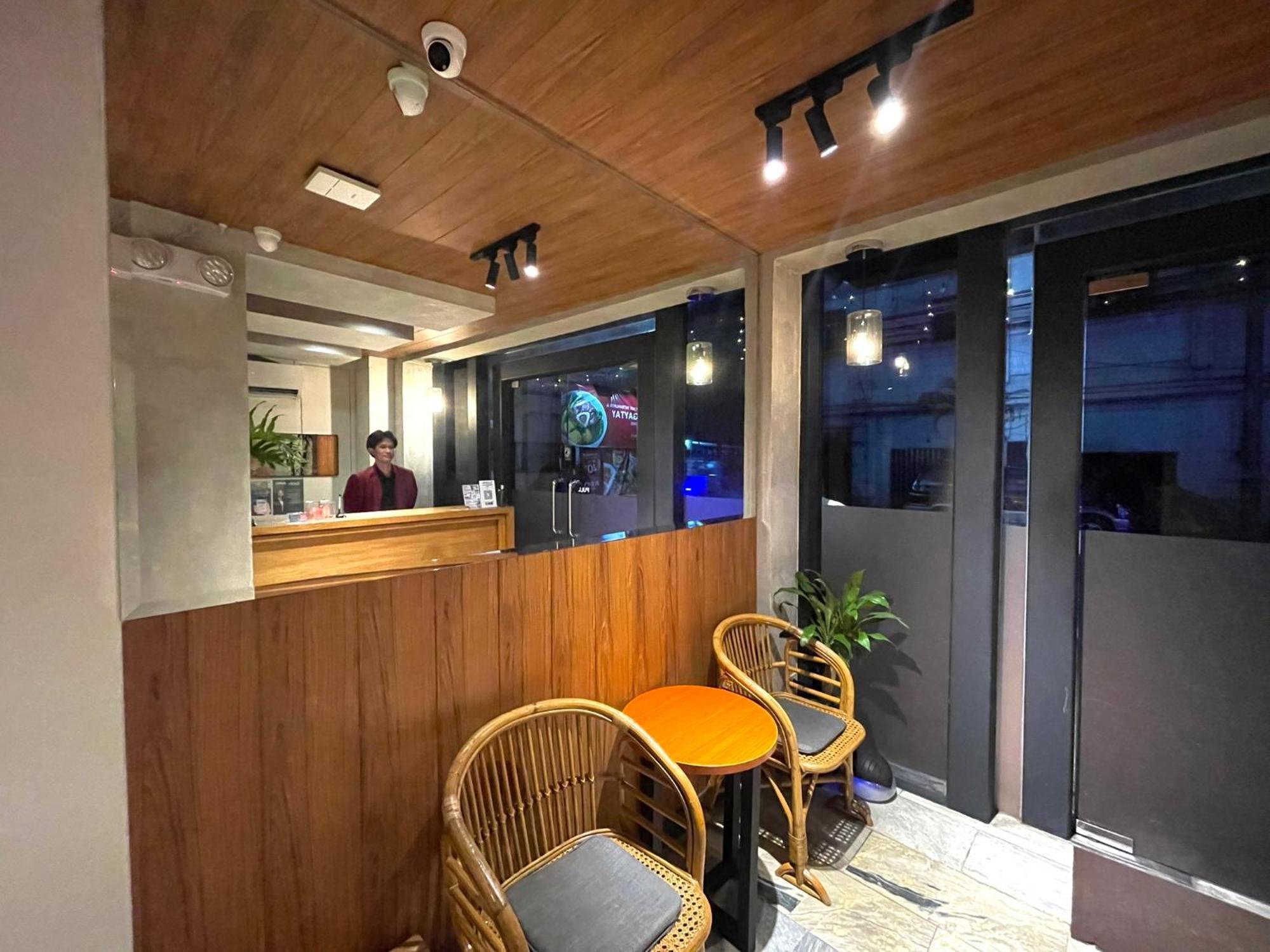 马尼拉阿内克斯酒店 外观 照片